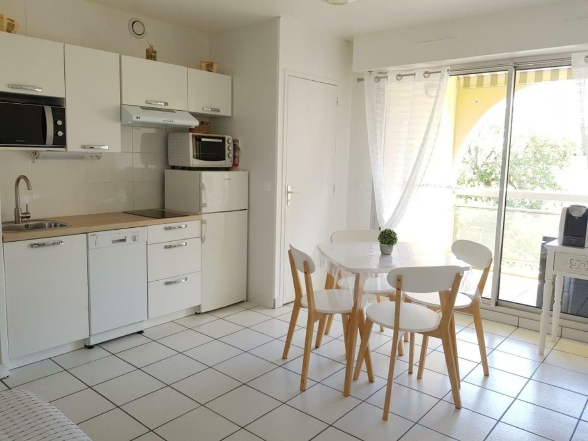 Le Garden 250 M Plage Du Chay Apartment Royan Bagian luar foto